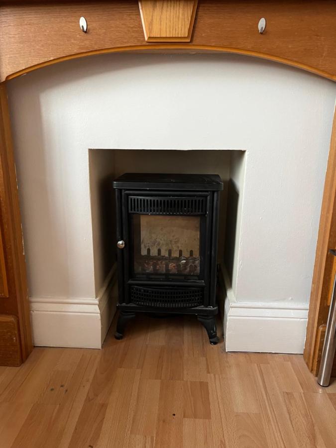 2 Bedroom Apartment, 5 Minutes From City Centre Newcastle upon Tyne Exterior foto
